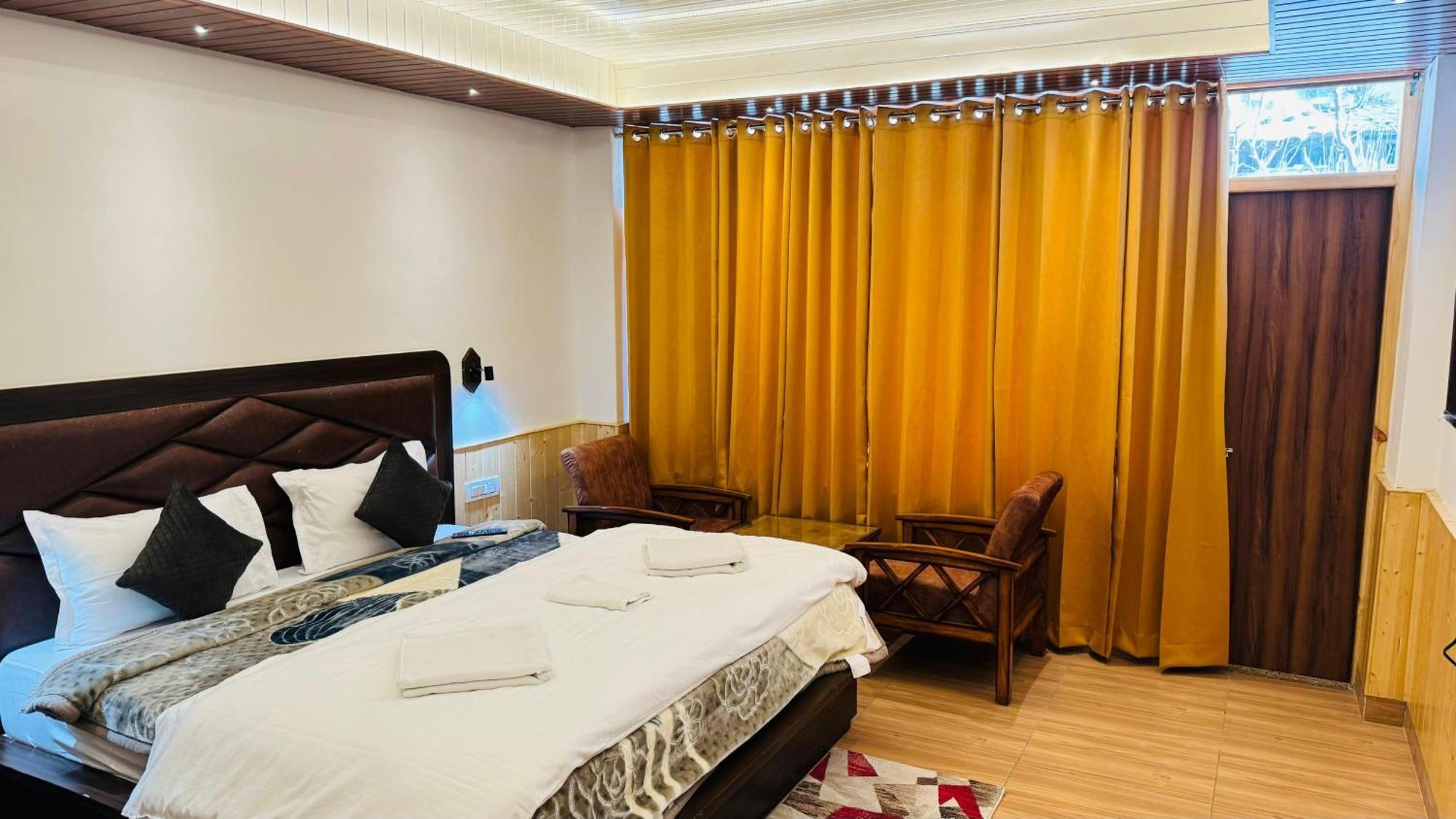 Hotel The Midnight Garden Manali Extérieur photo