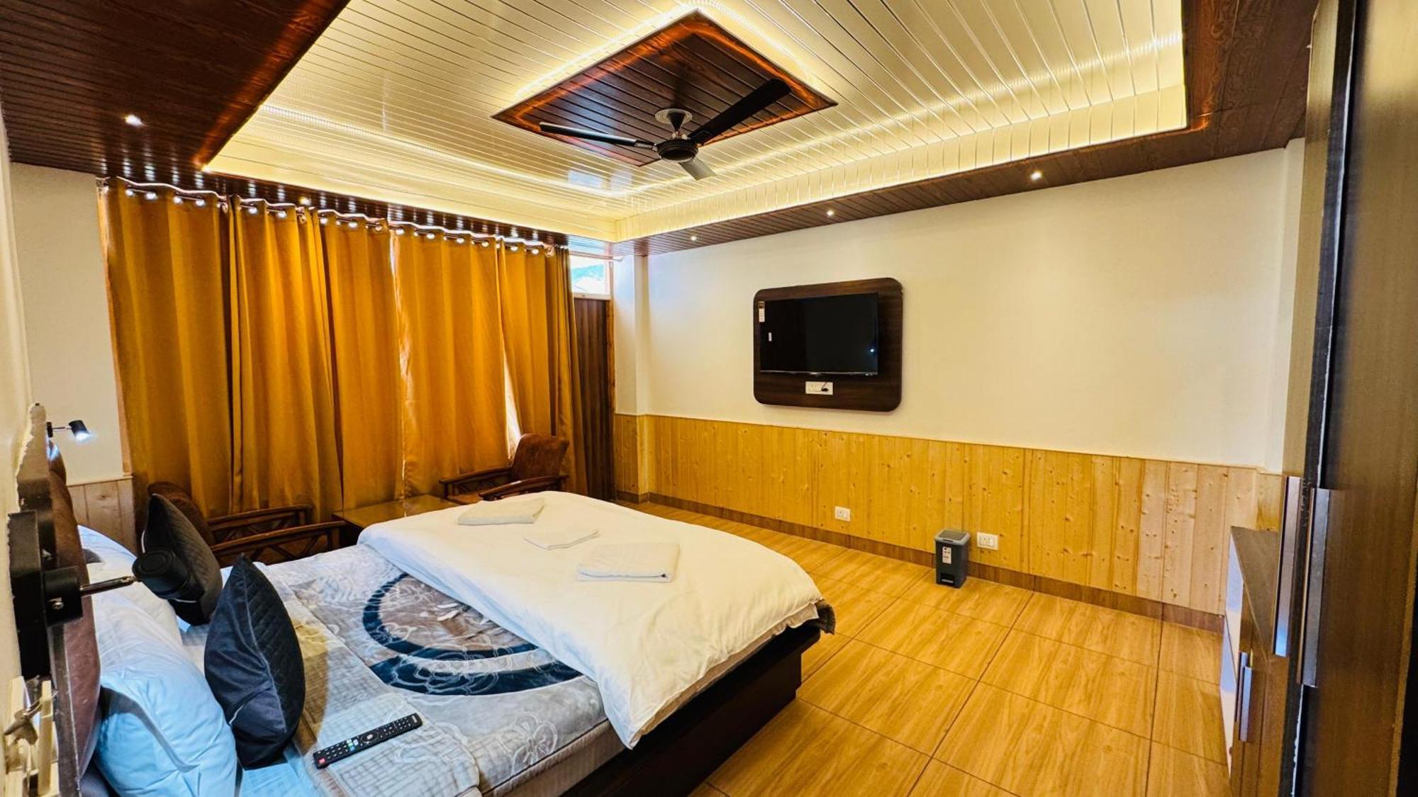 Hotel The Midnight Garden Manali Extérieur photo